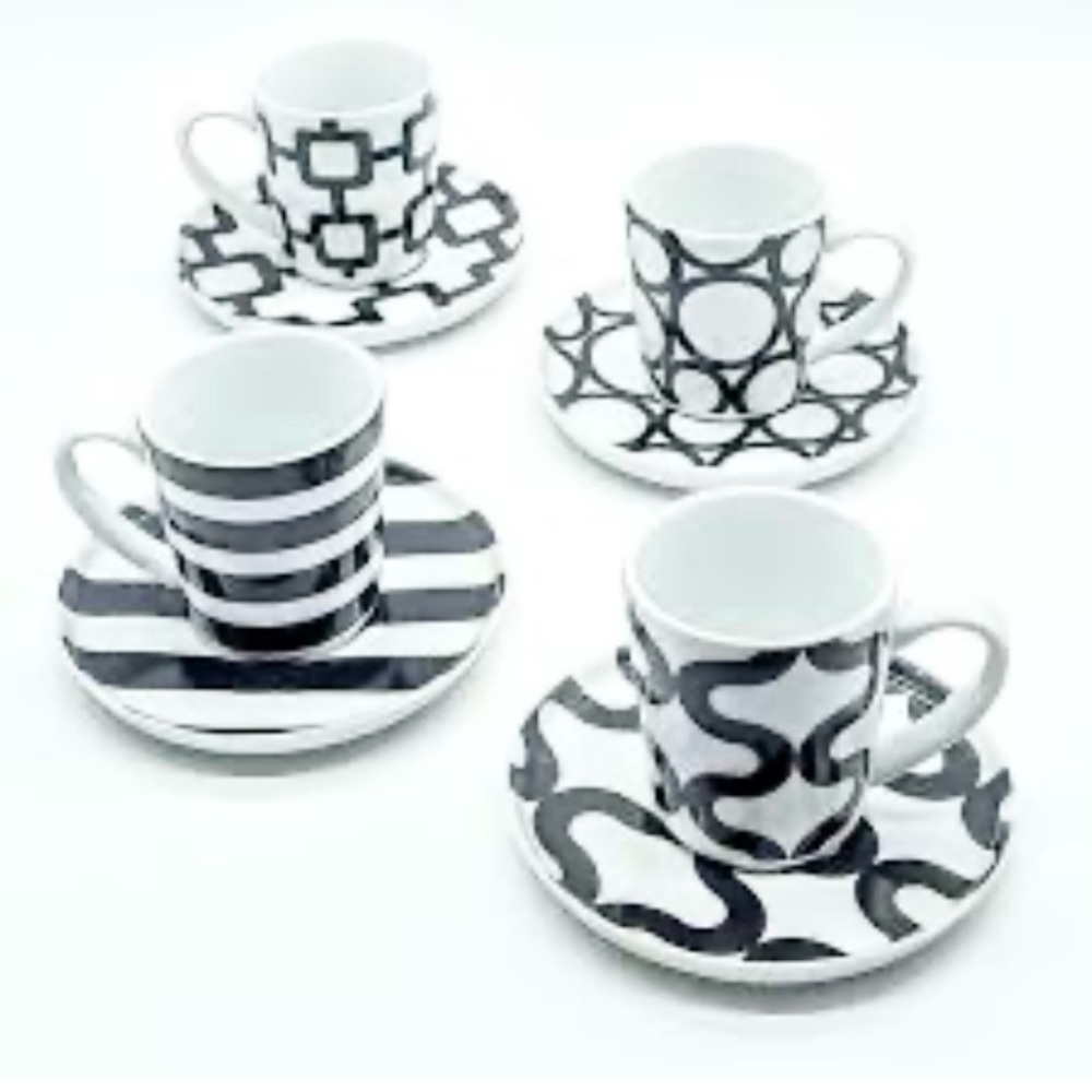Crate & Barrel 8 Piece Geometric Demitasse Coffee Espresso Cups & Saucers Y2K